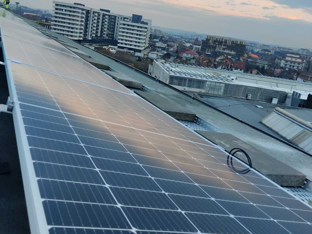 Soluții fotovoltaice complete – proiect Elret